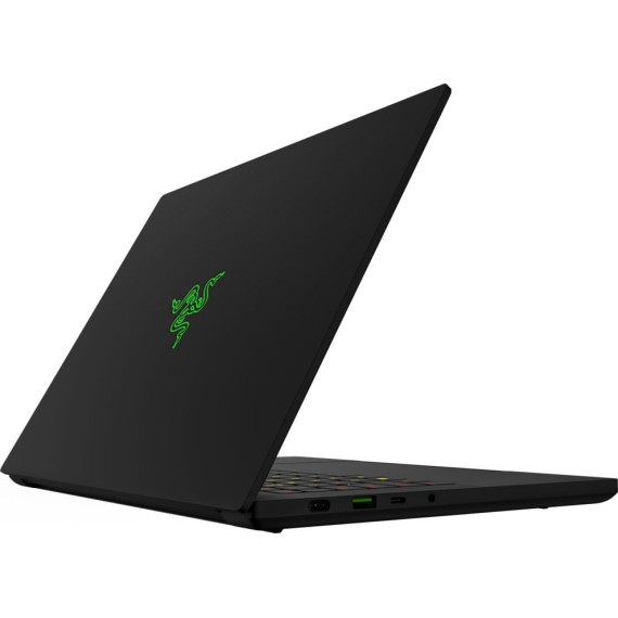 Razer Blade 14 (RZ09-0482XEH3-R3U1)