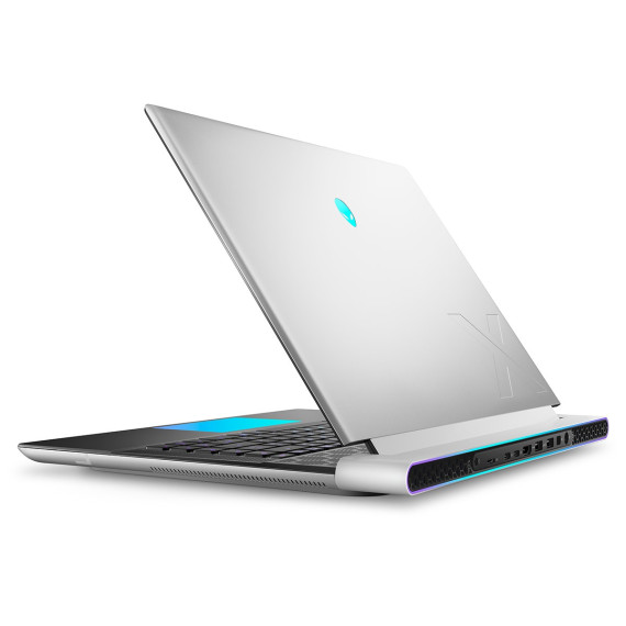 Alienware x16 R2 (AW16R2-9755SLV-PCA)