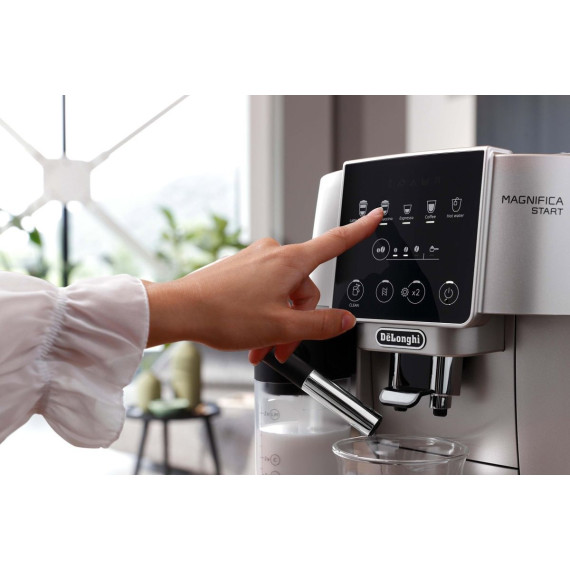 Кофемашина автоматическая Delonghi Magnifica Start ECAM 220.80.SB