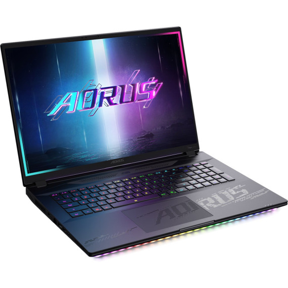 GIGABYTE AORUS MASTER 18 (BZHC6UKD45SP)