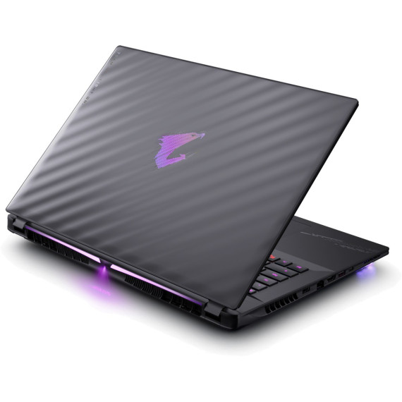 GIGABYTE AORUS MASTER 18 (BZHC6UKD45SP)