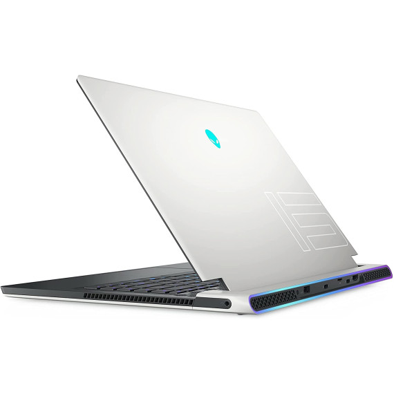 Alienware x15 R1 (Alienware0121-Lunar)