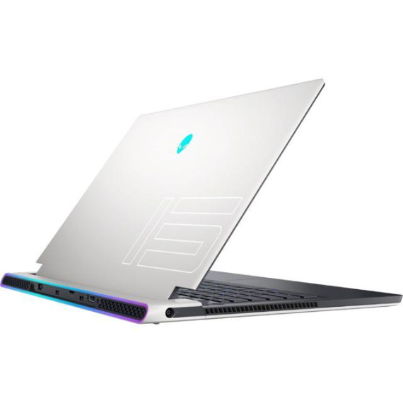 Alienware x15 R1 (AWX15R1-7470WHT-PUS)