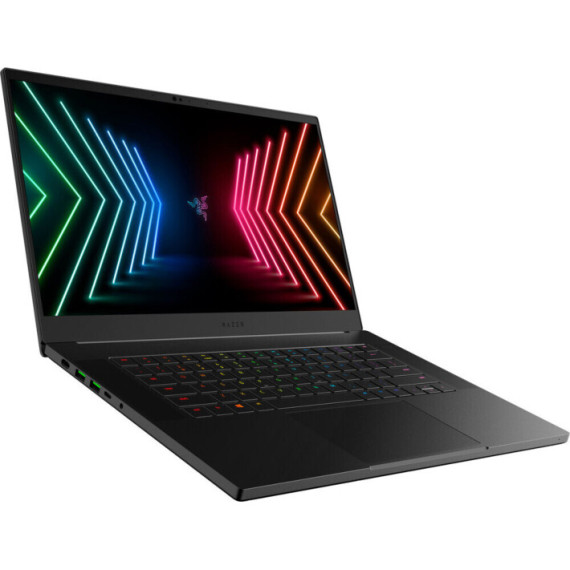 Razer Blade 15 (RZ09-0421PED3-R3E1)