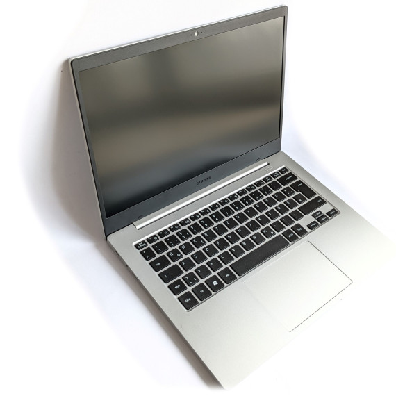 Samsung Galaxy Chromebook Go (XE340XDA-KA1US)