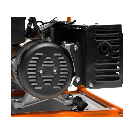 Бензиновый генератор DAEWOO GDA 7500E