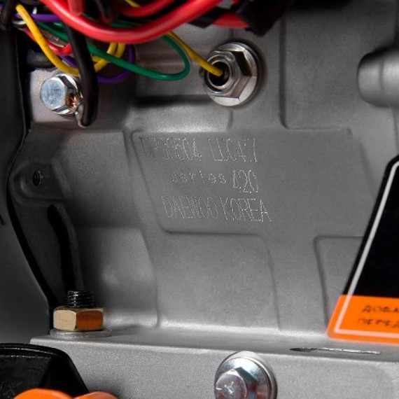 Бензиновый генератор Daewoo Power GDA 7500DPE-3