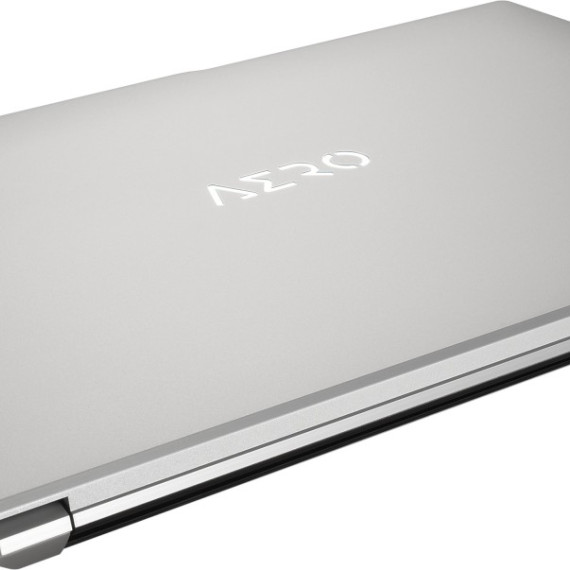 GIGABYTE AERO 17 KE5 (KE5-72EE734HP)