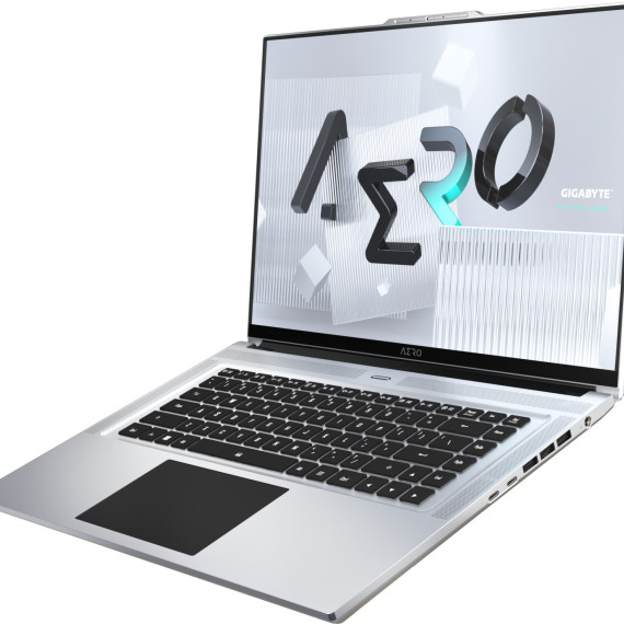 GIGABYTE AERO 16 XE5 OLED (XE5-73UK938HP)
