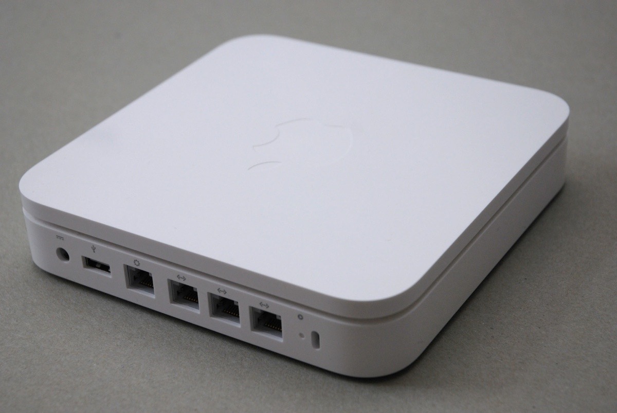 Apple AirPort Extreme Base Station (MD031)  - ITMag