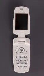 Телефон-раскладушка BMW на 2-Sim White