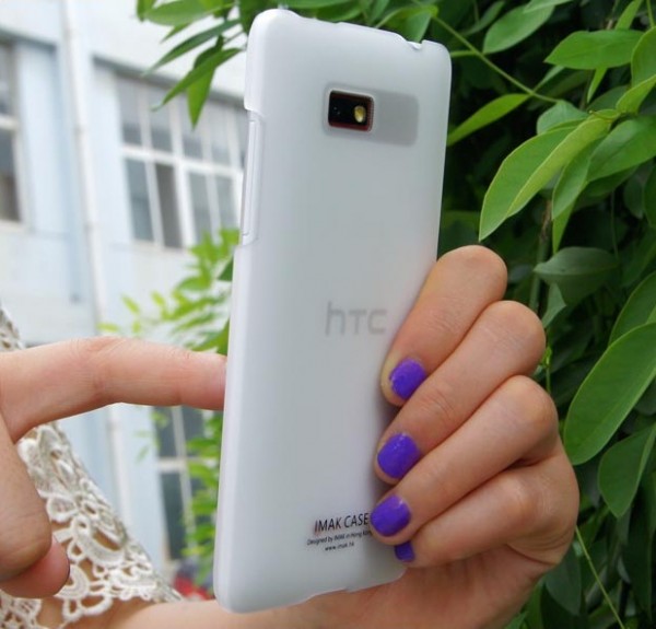 Пластиковая накладка IMAK Water Jade Series для HTC Desire 600 (+ пленка) (Белый) - ITMag