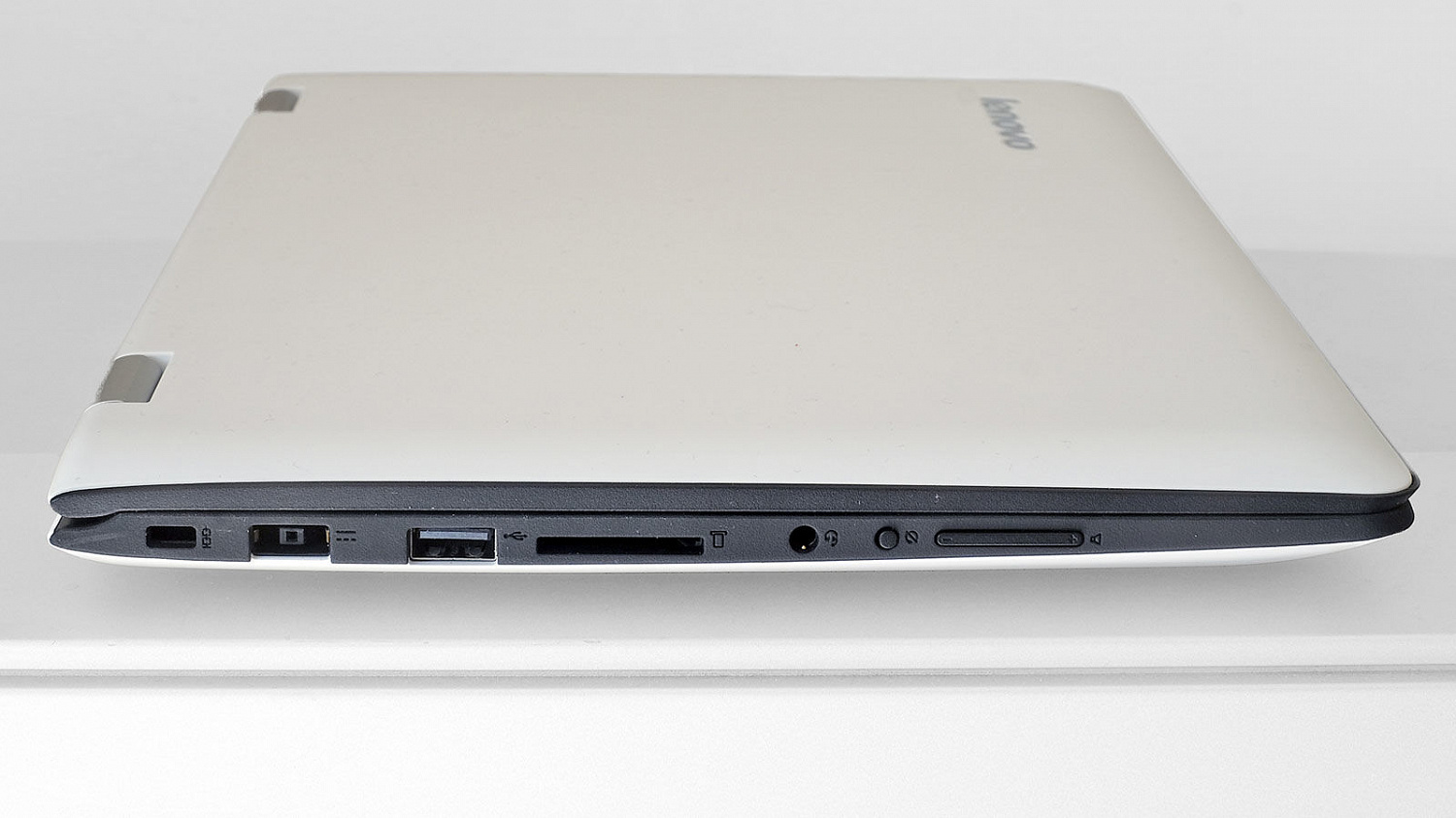 Купить Ноутбук Lenovo Yoga 300-11 IBR (80M100F6PB) White - ITMag